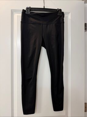 Athleta Women’s Accelerate 7/8 Tight Black
